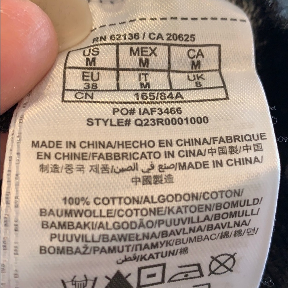 Guess sweater - Picture 7 of 7
